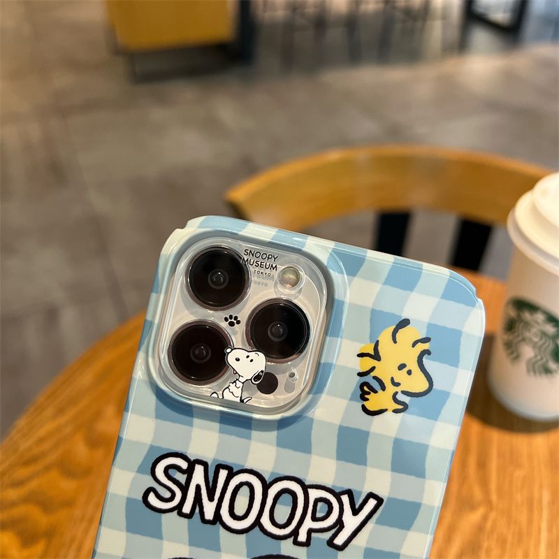 Checker Snoopy